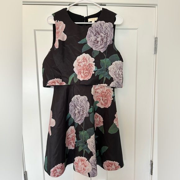 Tippy Rose Floral Garden Party Mini Party Dress - Picture 2 of 3